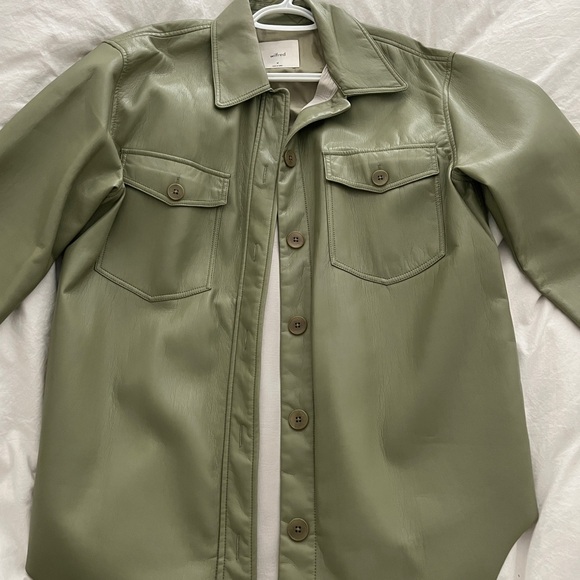 Aritzia Wilfred Ganna Jacket in Sage Green - Picture 2 of 6